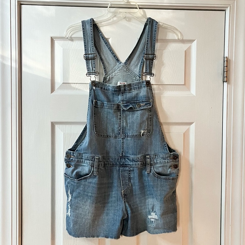 Mossimo Women’s L Overall Shorts Cut Off Denim Jean Shortalls Med Wash Stretch